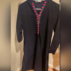Women Floral Embroidered Black Khaadi Kurta